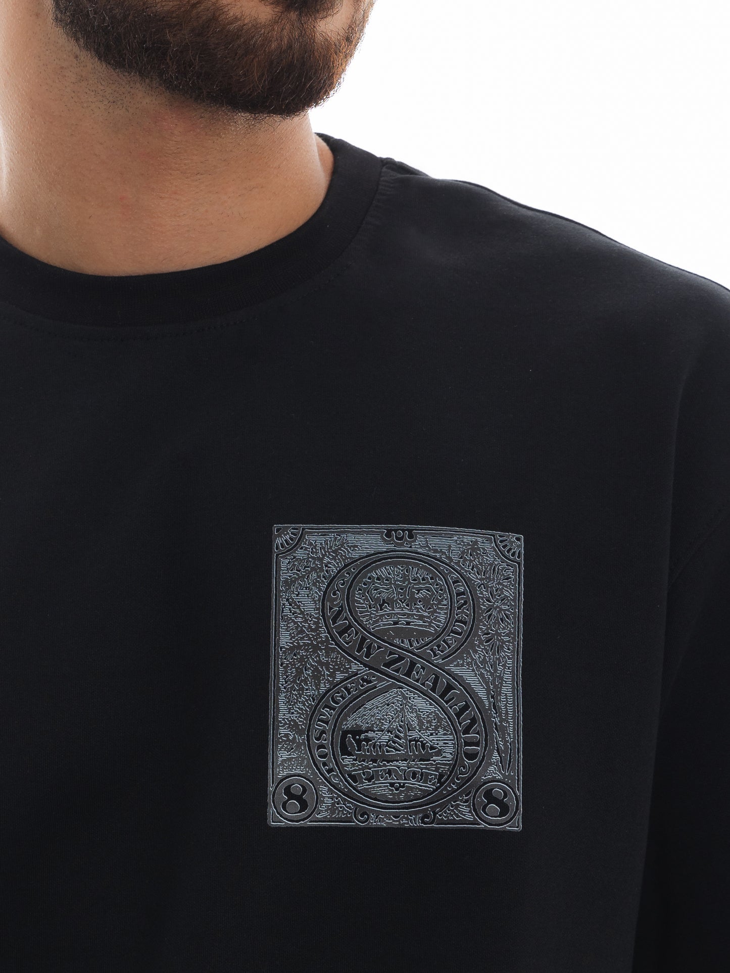 Out of the box. Unisex Oversized Tee