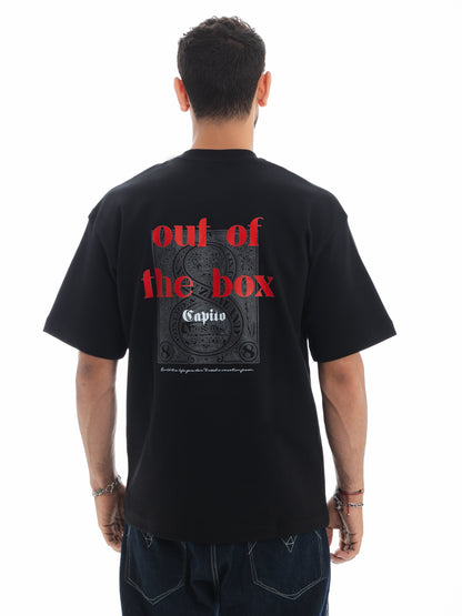 Out of the box. Unisex Oversized Tee