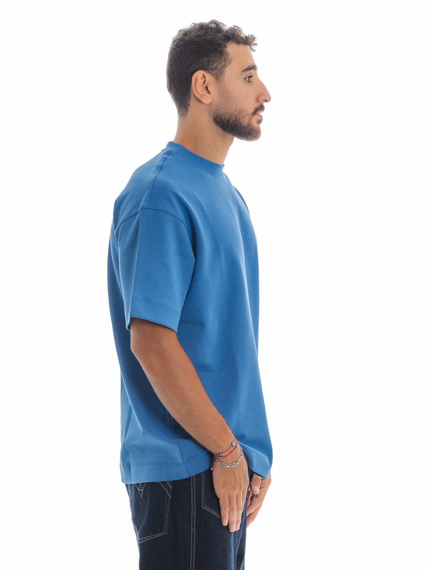 Capito Signature. Unisex Oversized Tee