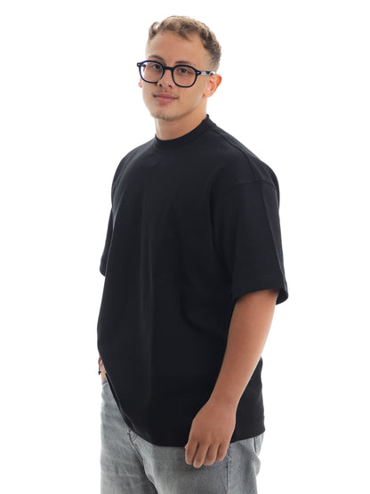 Basic black. Unisex Oversized Tee