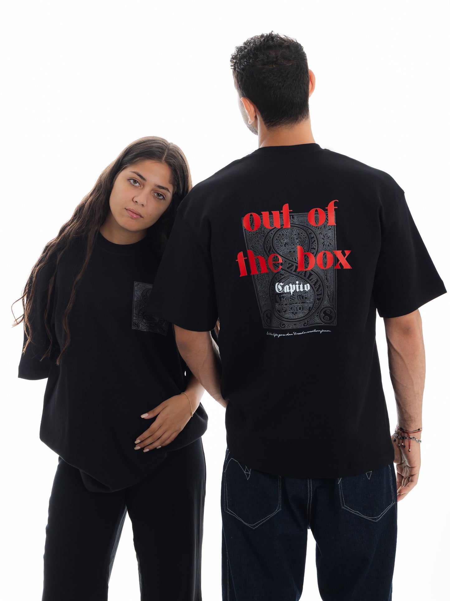 Out of the box. Unisex Oversized Tee