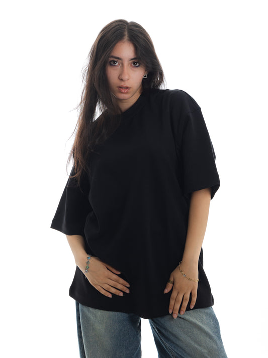 Basic black. Unisex Oversized Tee